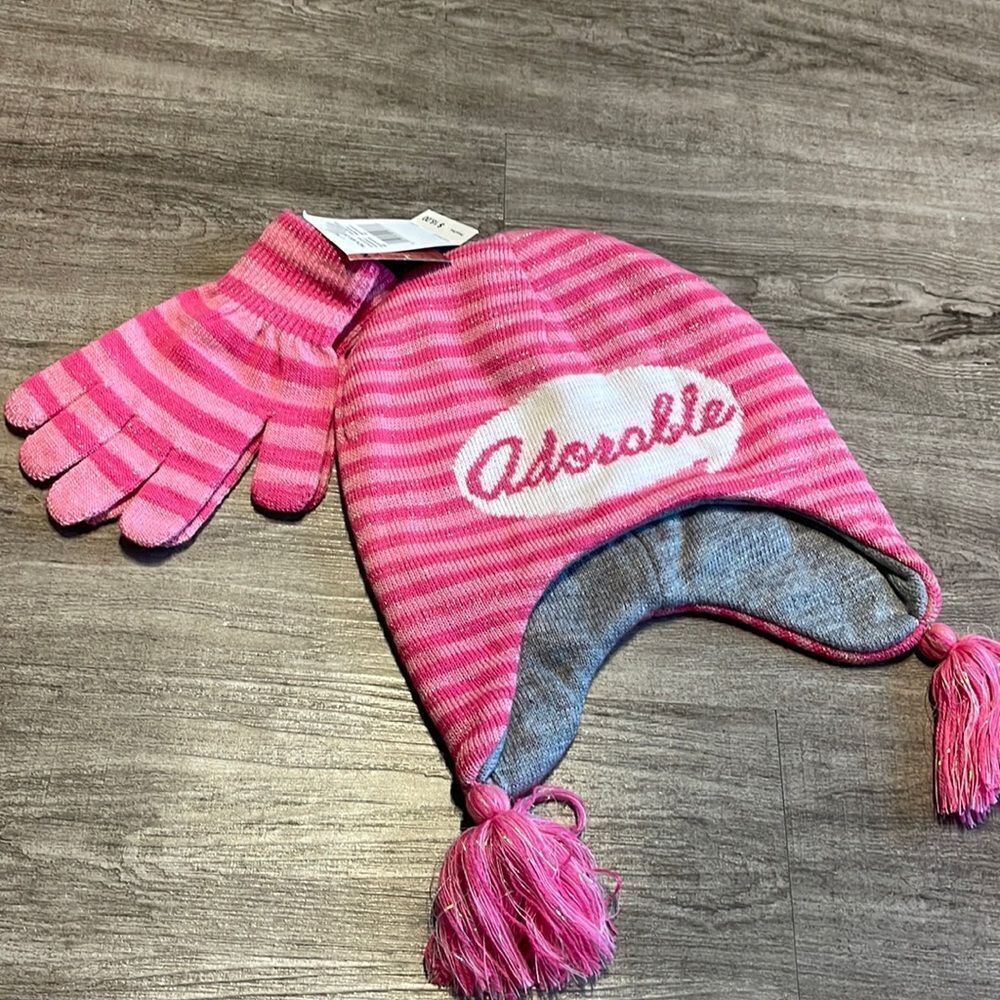 Girls 4-6x Matching Hat and Gloves NEW